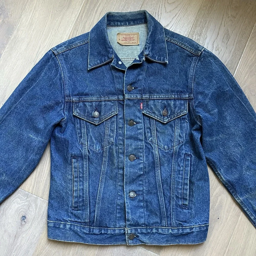 Vintage LEVIS 80s Denim‎ Trucker Jacket Type III 70506-0216 Sz 38R Made In USA